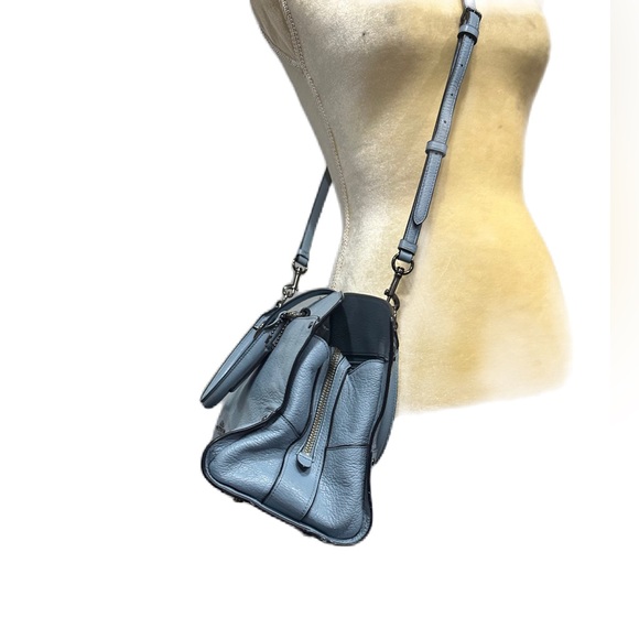 Excellent Coach 37779 Mercer24” Leather Satchel Crossbody Blue Retail not Outlet - Picture 11 of 11